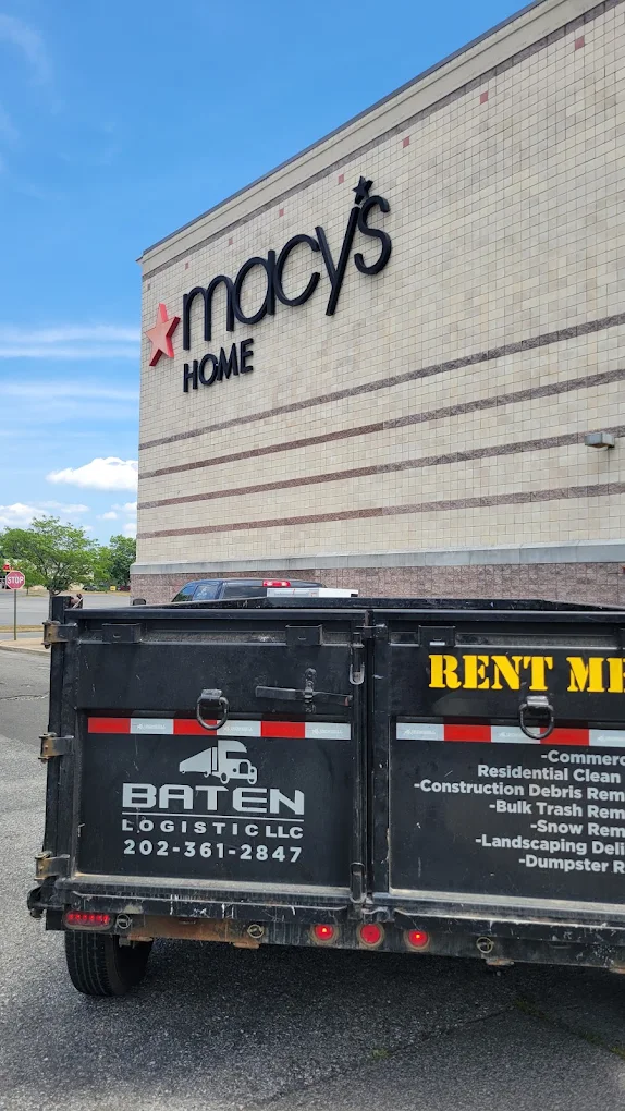 Baten Logistic dump trailer parked at a Macy's Home retail location